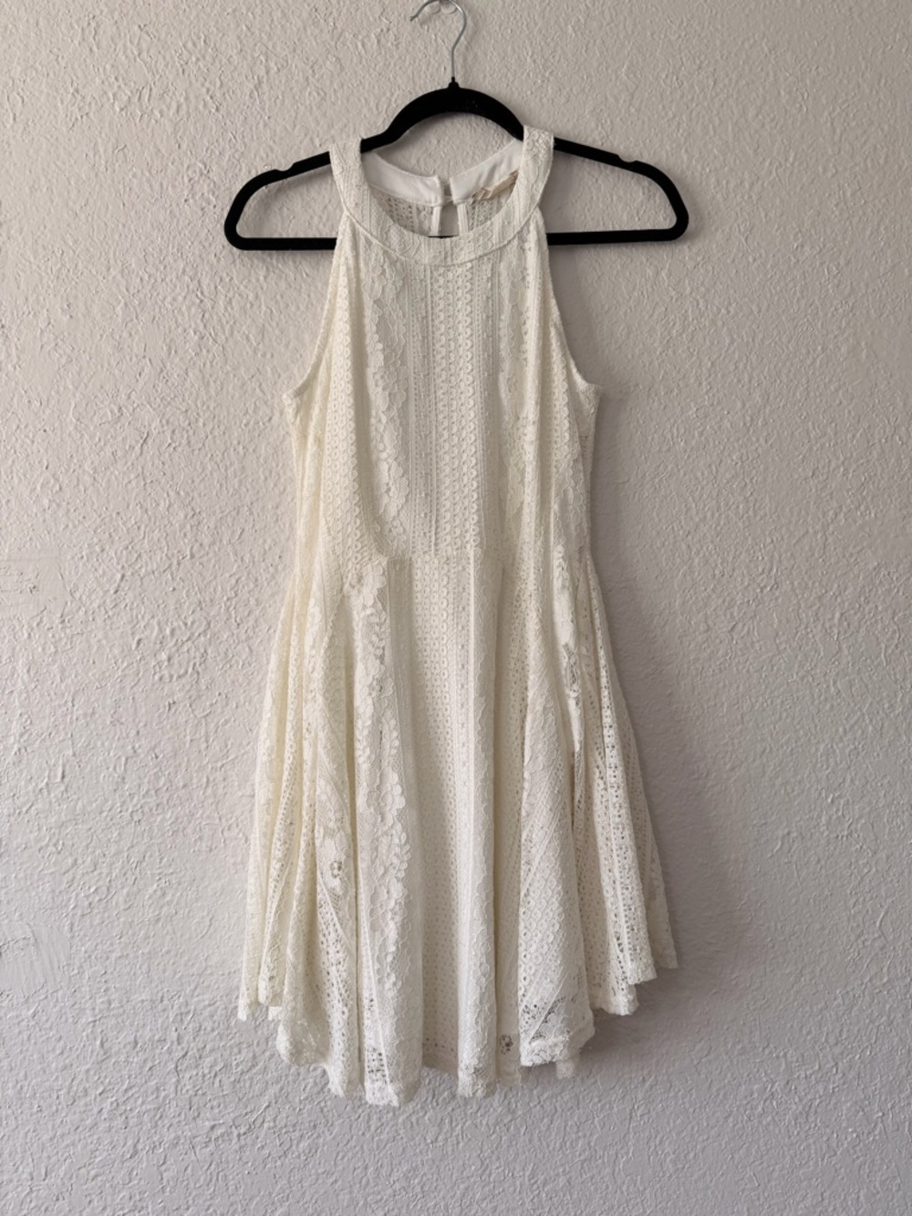 White Lace Altar’d State Dress